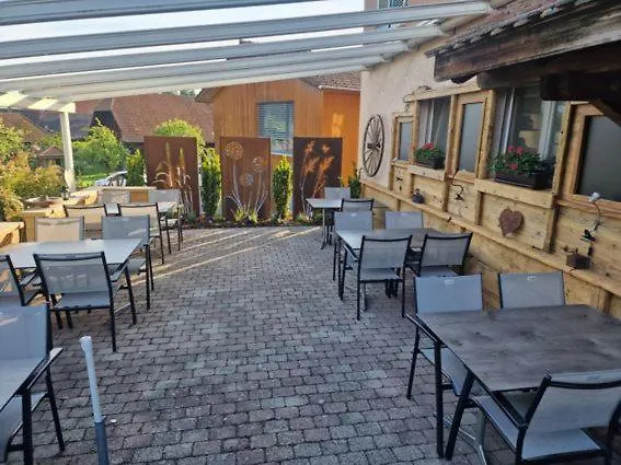 Hotel Mirchel Pintli, 2, & Restaurant Zäziwil