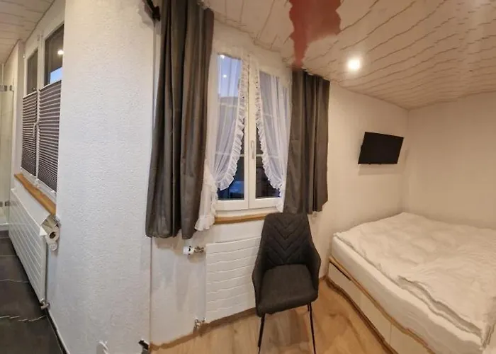 Hotel Mirchel Pintli, 2, & Restaurant *