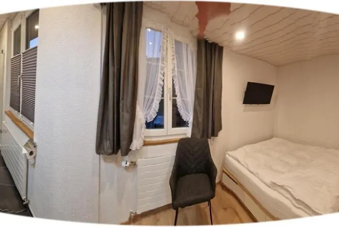 Mirchel Pintli, 2, & Restaurant Hotel *